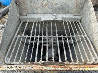 image for item NE9648 Mayco LST80  concrete pump