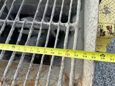 image for item NE9648 Mayco LST80  concrete pump