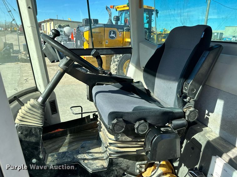 image for item NI9554 2015 Dynapac CA2500D  single drum vibratory roller