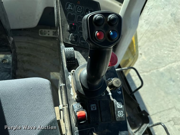 image for item NI9554 2015 Dynapac CA2500D  single drum vibratory roller