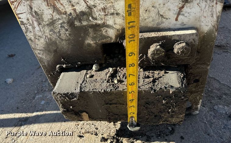 image for item NI9561 Stanley DH3500 Cyclone  skid steer drop hammer