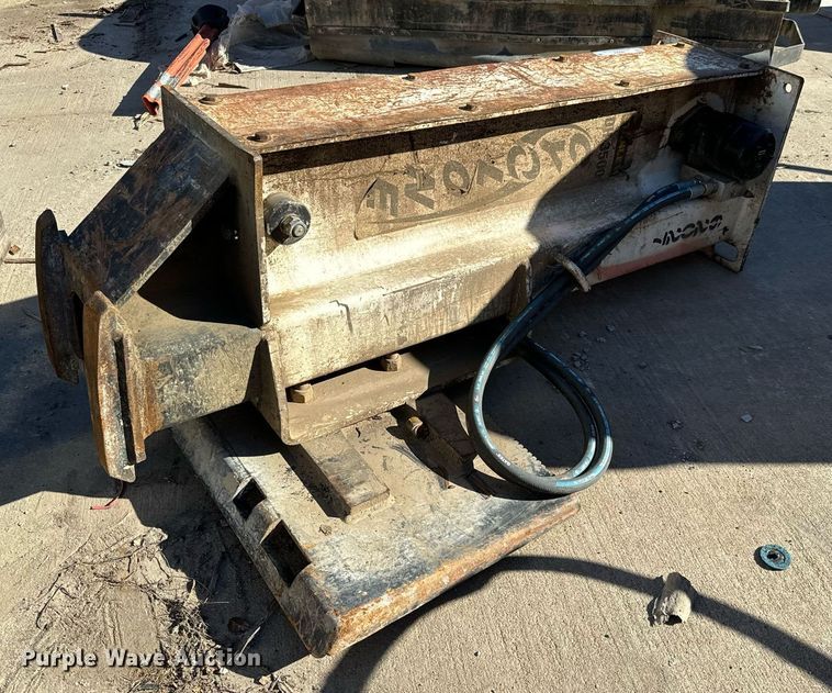 image for item NI9564 Stanley DH3500 Cyclone  skid steer drop hammer