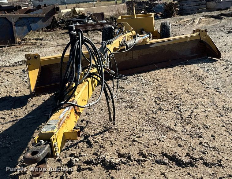 image for item NI9565 Garfield GGB 1200RS  grader blade