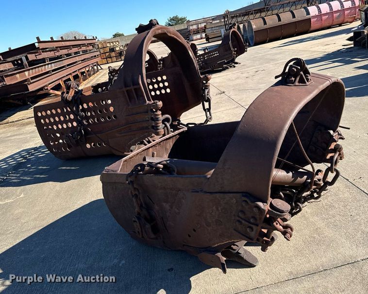 image for item NI9581 (2) drag line buckets