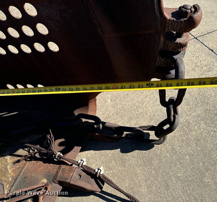 image for item NI9581 (2) drag line buckets