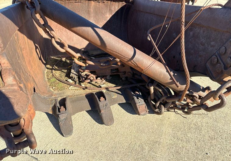 image for item NI9581 (2) drag line buckets