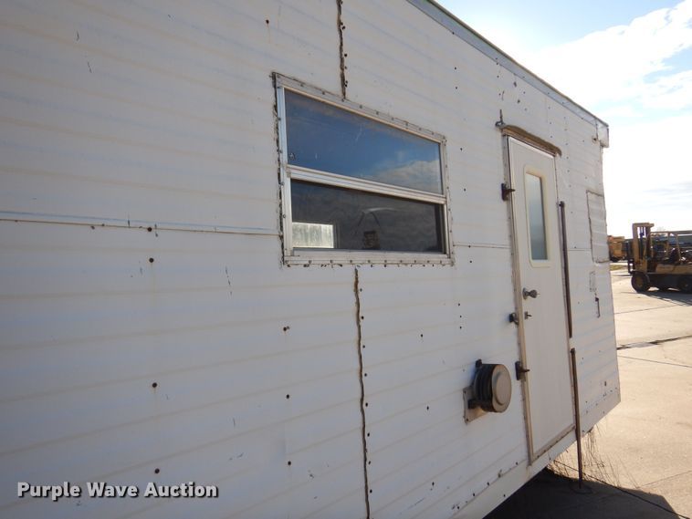 image for item NI9585 1971 Rond  job site trailer