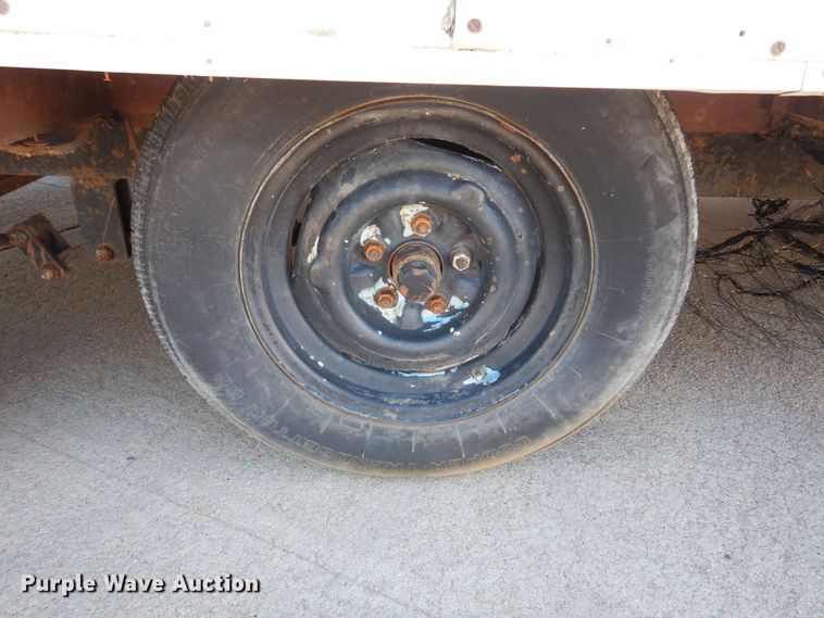 image for item NI9585 1971 Rond  job site trailer