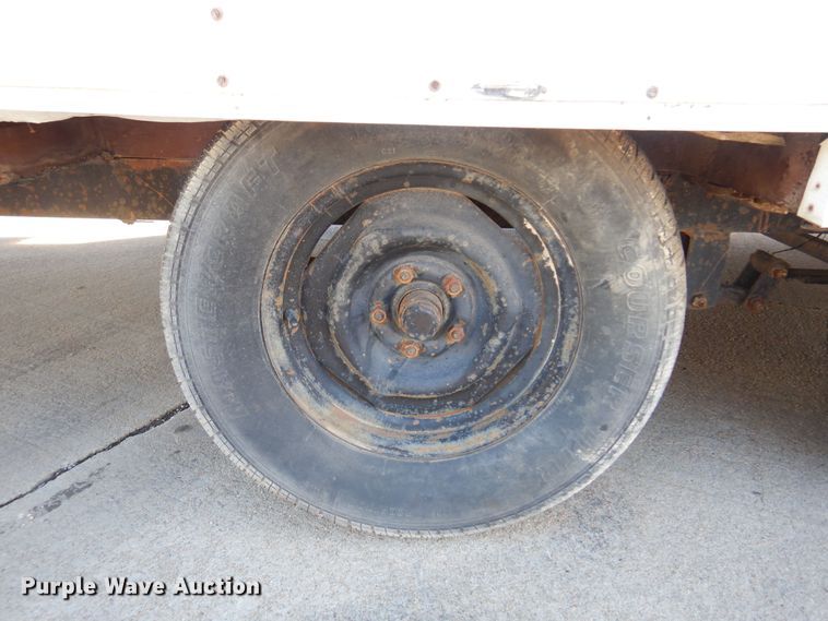 image for item NI9585 1971 Rond  job site trailer