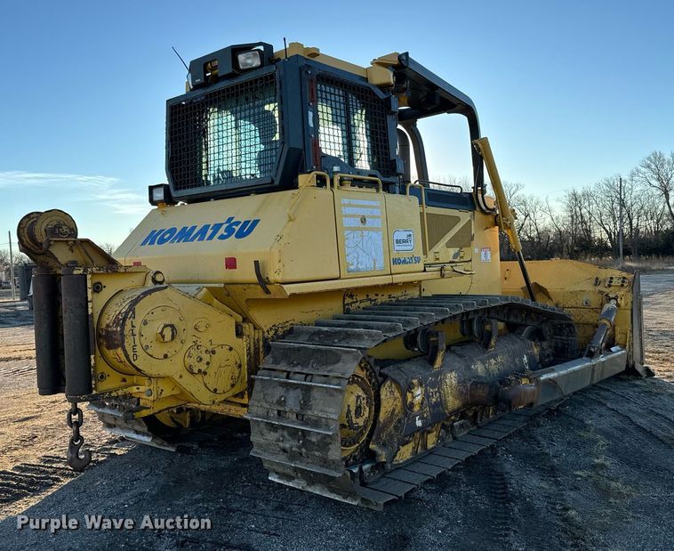image for item NI9586 2013 Komatsu D65WX-17  dozer