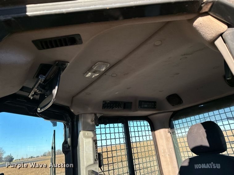 image for item NI9586 2013 Komatsu D65WX-17  dozer