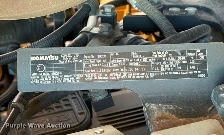 image for item NI9586 2013 Komatsu D65WX-17  dozer