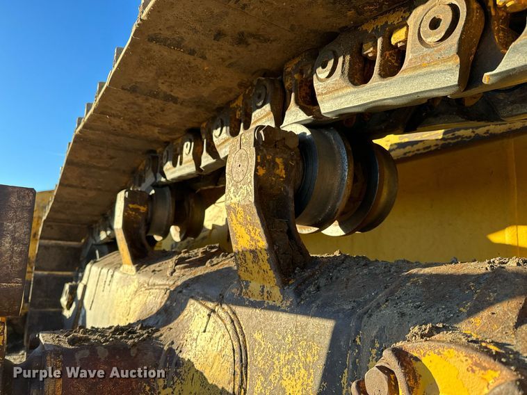 image for item NI9586 2013 Komatsu D65WX-17  dozer