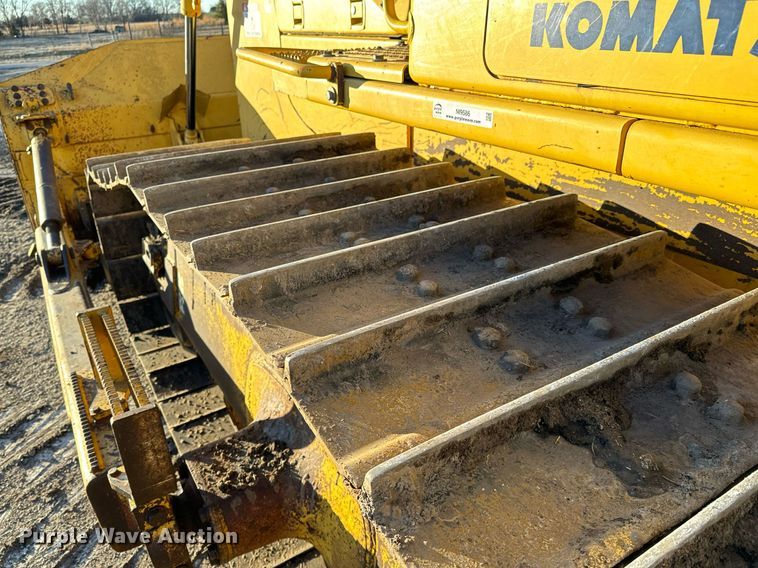 image for item NI9586 2013 Komatsu D65WX-17  dozer