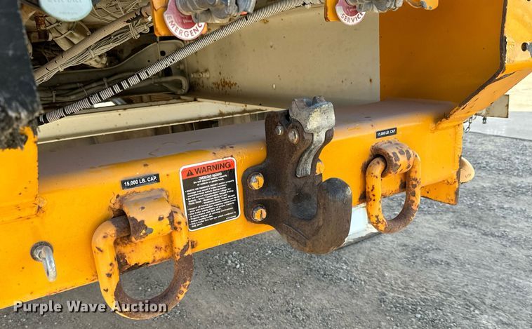 image for item NI9598 2011 International 4300  bucket truck