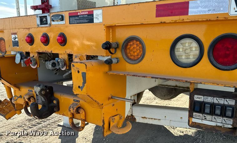 image for item NI9598 2011 International 4300  bucket truck