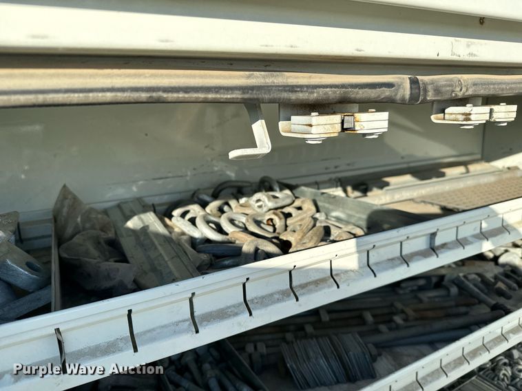 image for item NI9598 2011 International 4300  bucket truck