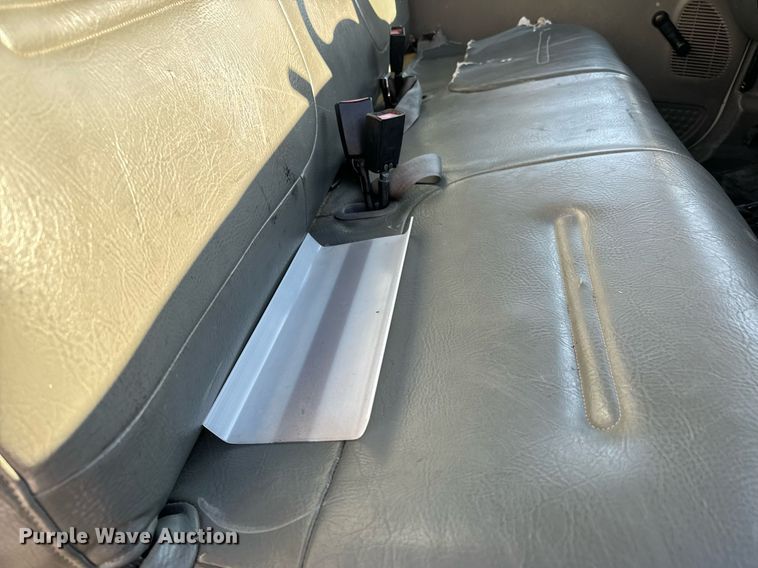 image for item NI9599 2002 Ford F550 Super Duty  bucket truck