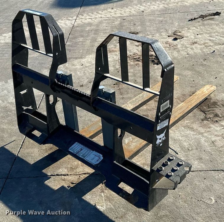 image for item NI9639 Bobcat Pallet Fork HD  skid steer forks