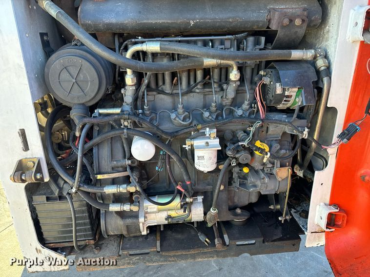 image for item NI9644 2002 Bobcat S250  skid steer loader