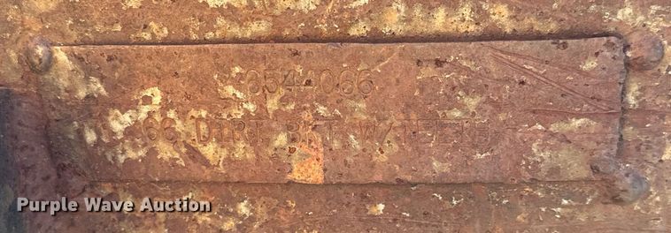 image for item NI9645 2006 Mustang 2076  skid steer loader