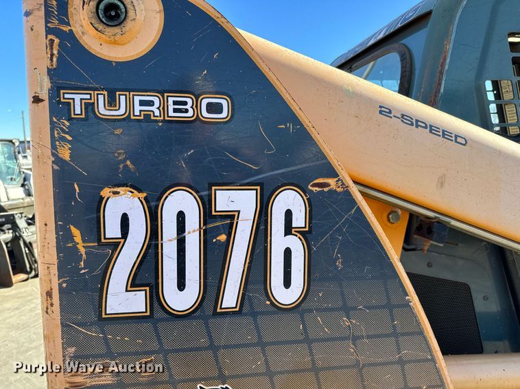 image for item NI9645 2006 Mustang 2076  skid steer loader