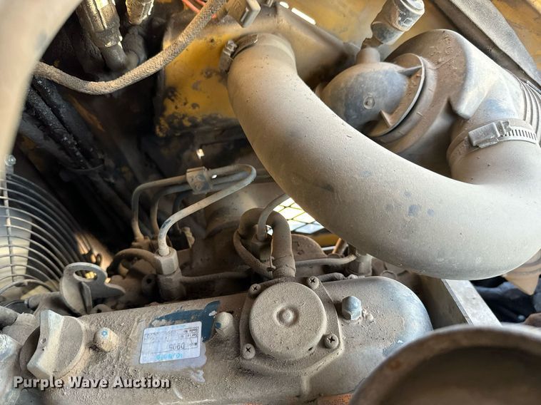 image for item NI9646 2006 Vermeer S600TX  compact utility loader