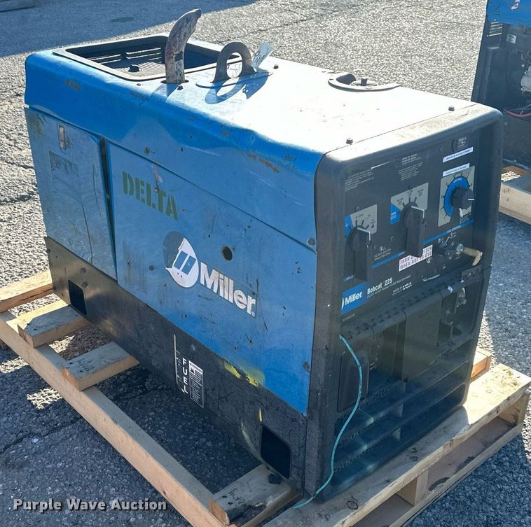 image for item NL9138 Miller Bobcat 225  welder/generator