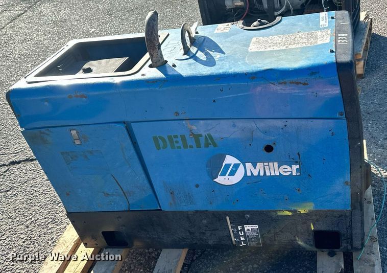 image for item NL9138 Miller Bobcat 225  welder/generator