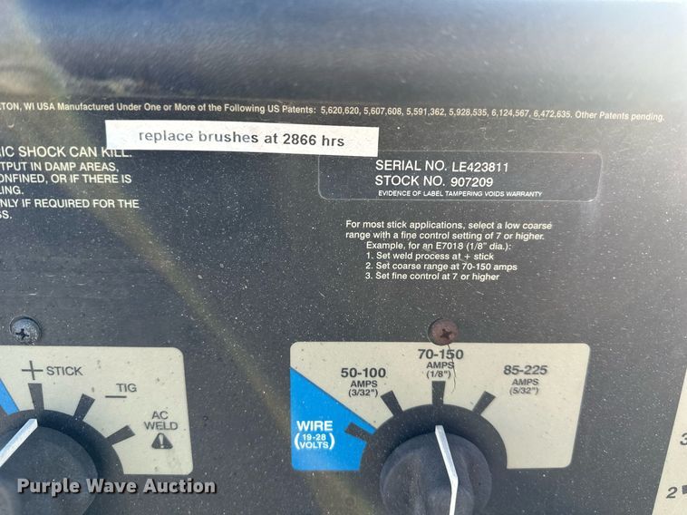 image for item NL9138 Miller Bobcat 225  welder/generator