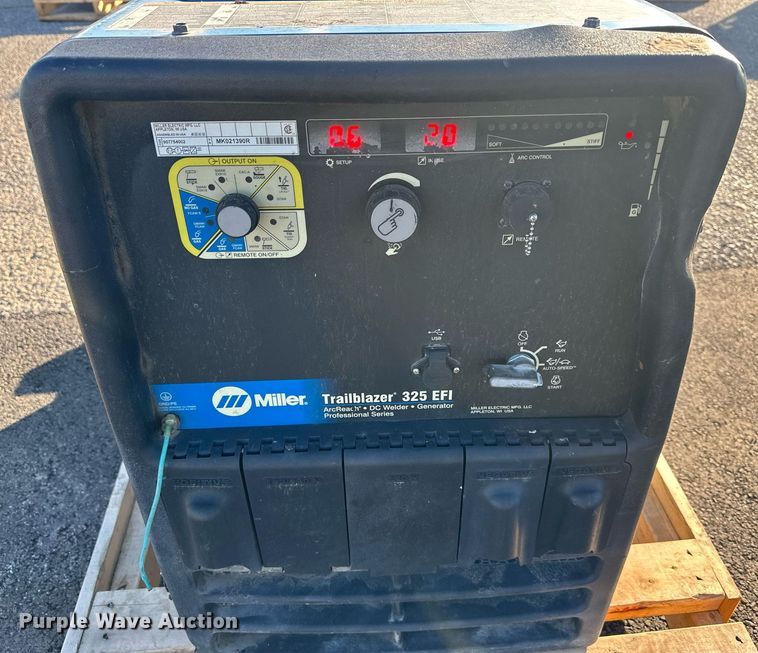 image for item NL9140 Miller Trailblazer 325 EFI  welder/generator