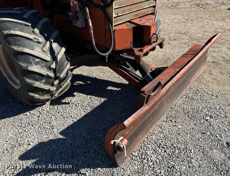 image for item NL9213 1981 Ditch Witch 4010  trencher
