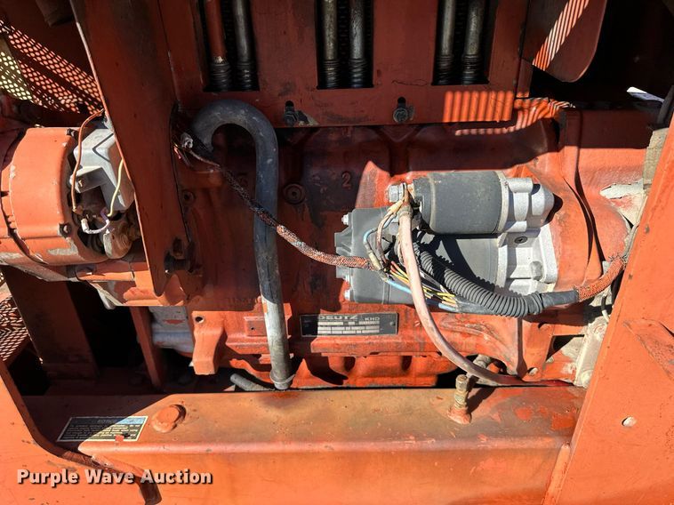 image for item NL9213 1981 Ditch Witch 4010  trencher