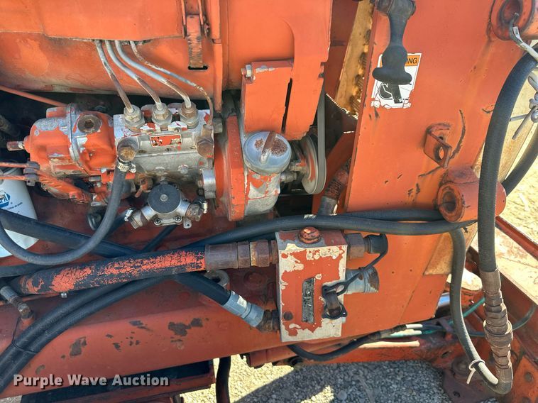 image for item NL9213 1981 Ditch Witch 4010  trencher