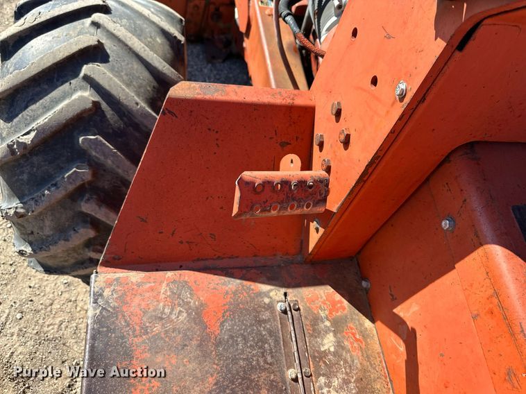 image for item NL9213 1981 Ditch Witch 4010  trencher