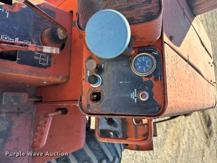 image for item NL9213 1981 Ditch Witch 4010  trencher