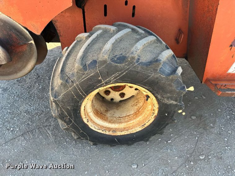 image for item NL9213 1981 Ditch Witch 4010  trencher