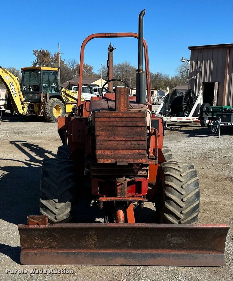 image for item NL9214 1985 Ditch Witch 4010  trencher