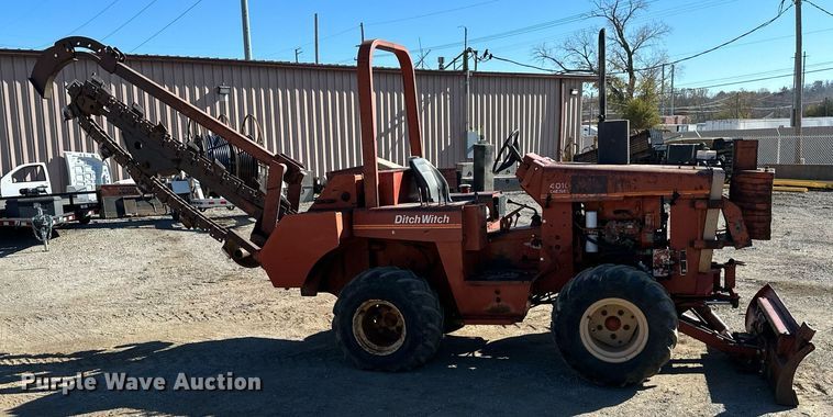 image for item NL9214 1985 Ditch Witch 4010  trencher