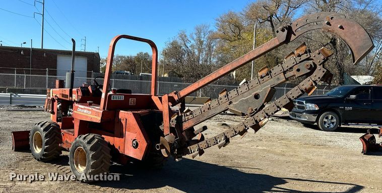 image for item NL9214 1985 Ditch Witch 4010  trencher