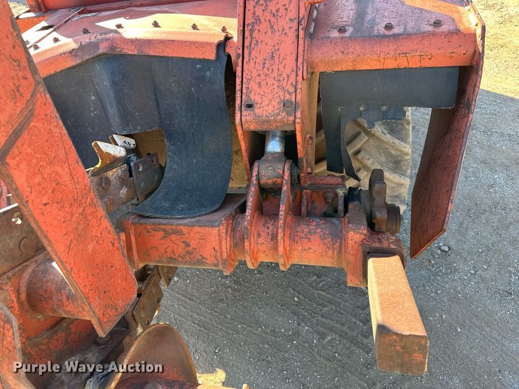 image for item NL9214 1985 Ditch Witch 4010  trencher