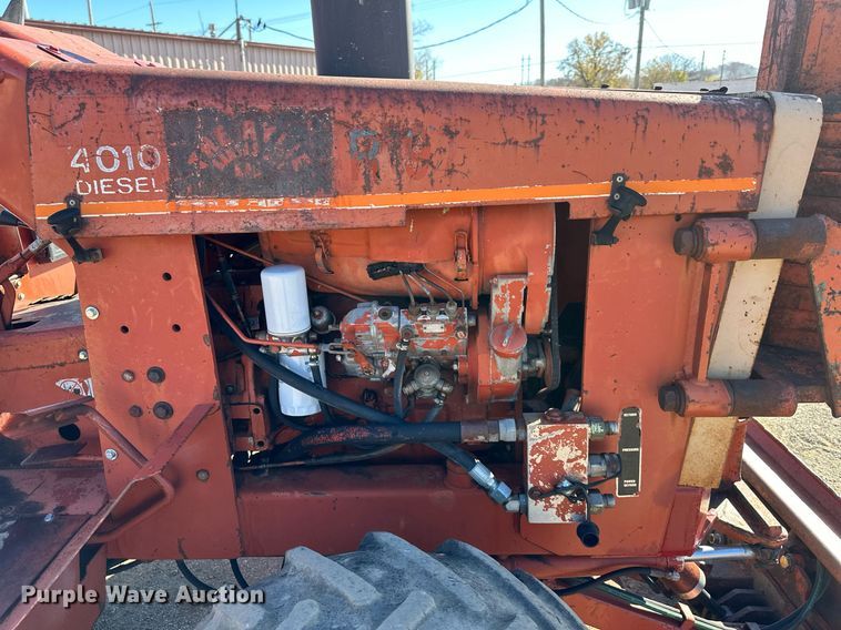 image for item NL9214 1985 Ditch Witch 4010  trencher