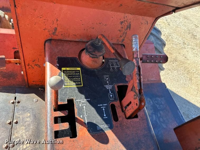 image for item NL9214 1985 Ditch Witch 4010  trencher