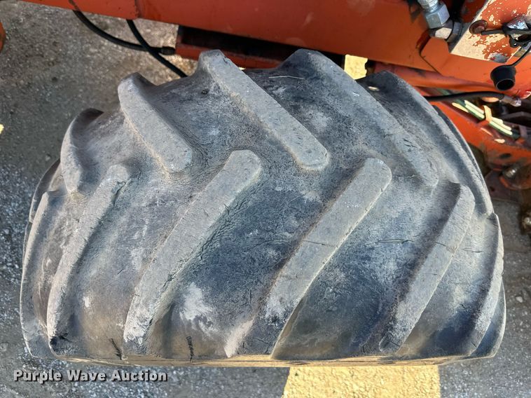 image for item NL9214 1985 Ditch Witch 4010  trencher