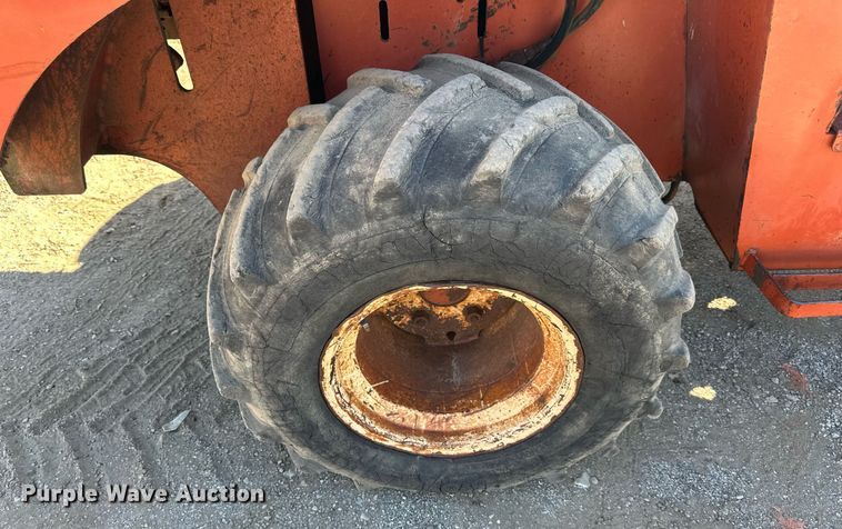 image for item NL9214 1985 Ditch Witch 4010  trencher