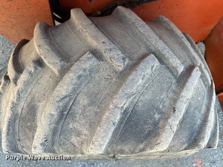 image for item NL9214 1985 Ditch Witch 4010  trencher