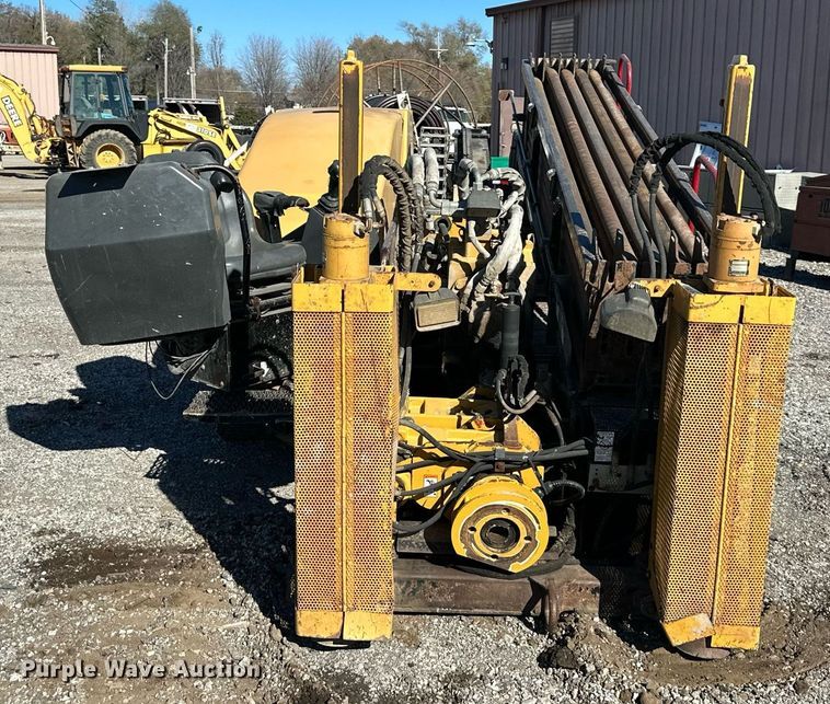 image for item NL9217 2005 Vermeer Navigator D24X40  directional boring unit