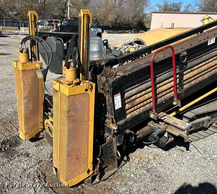 image for item NL9217 2005 Vermeer Navigator D24X40  directional boring unit