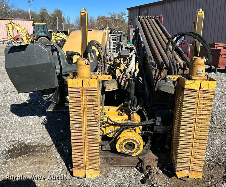 image for item NL9217 2005 Vermeer Navigator D24X40  directional boring unit