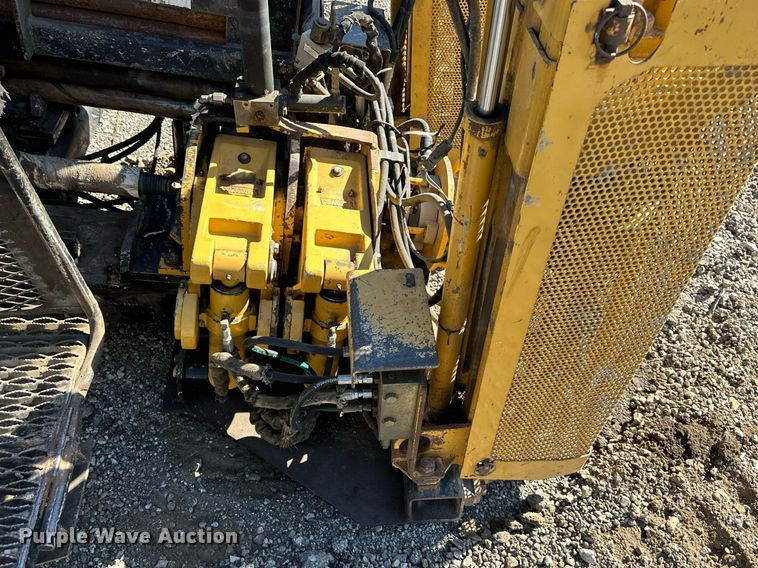 image for item NL9217 2005 Vermeer Navigator D24X40  directional boring unit